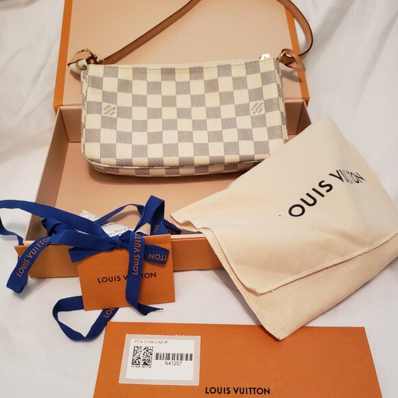 "SOLD"Louis Vuitton Pochette Accessoires Damier Azur NM 2019 - Picture 1 of 11
